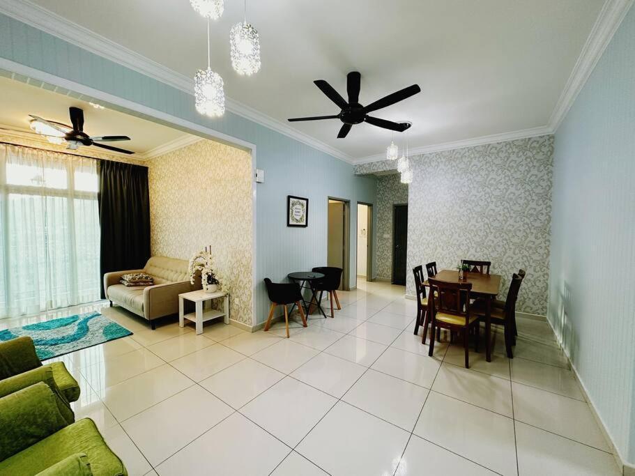 Modern 3-bedroom