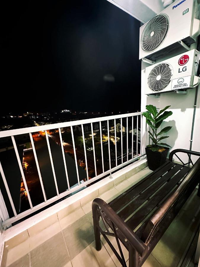 Pangsapuri Modern 3-bedroom *